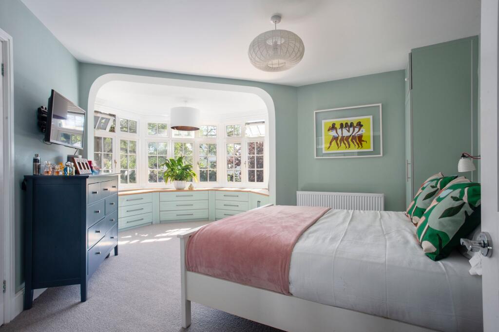 Additional image 15 of Newton Road, Canford Cliffs, Poole, BH13 7EX