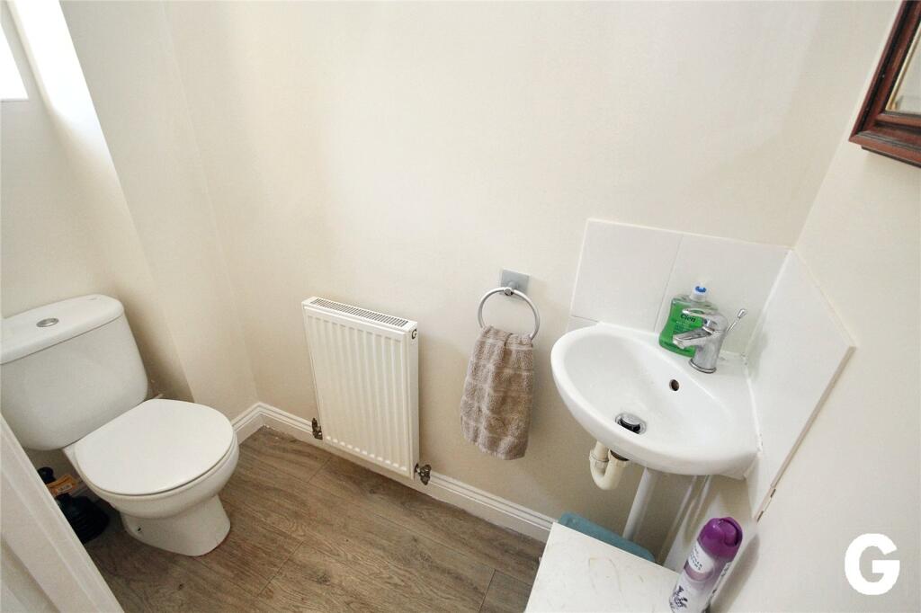 Additional image 11 of Cracklewood Close, West Moors, Ferndown, Dorset, BH22