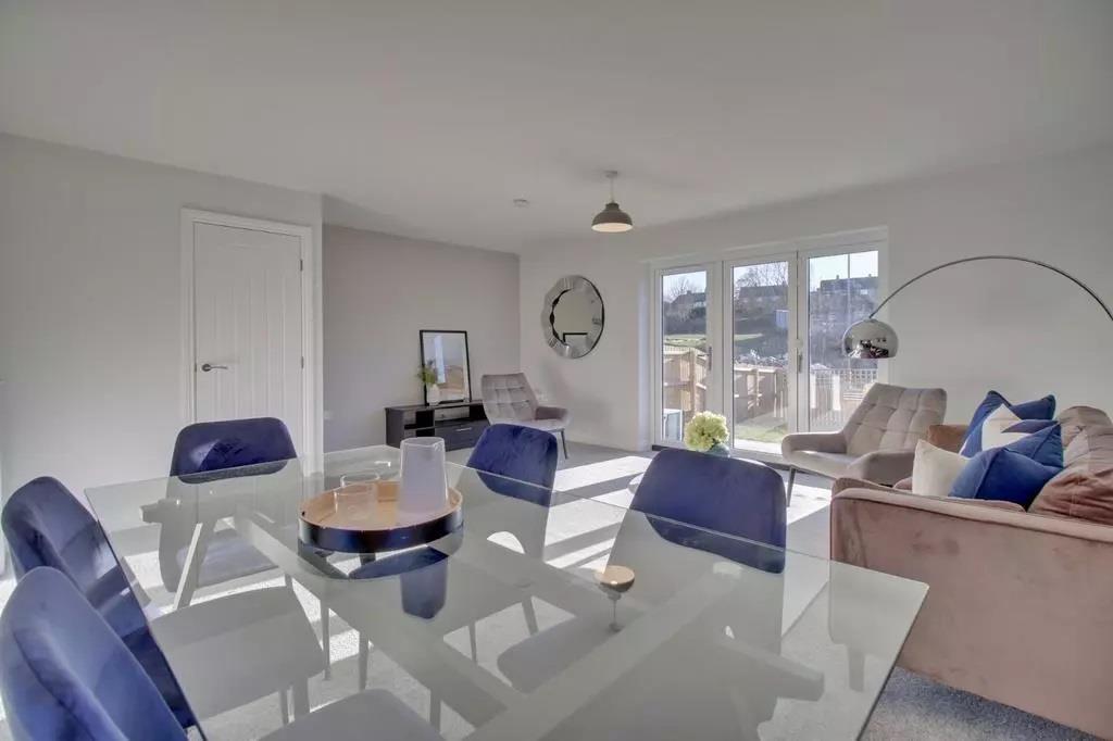 Additional image 7 of Fagley Lane, Bradford, BD2 3FG