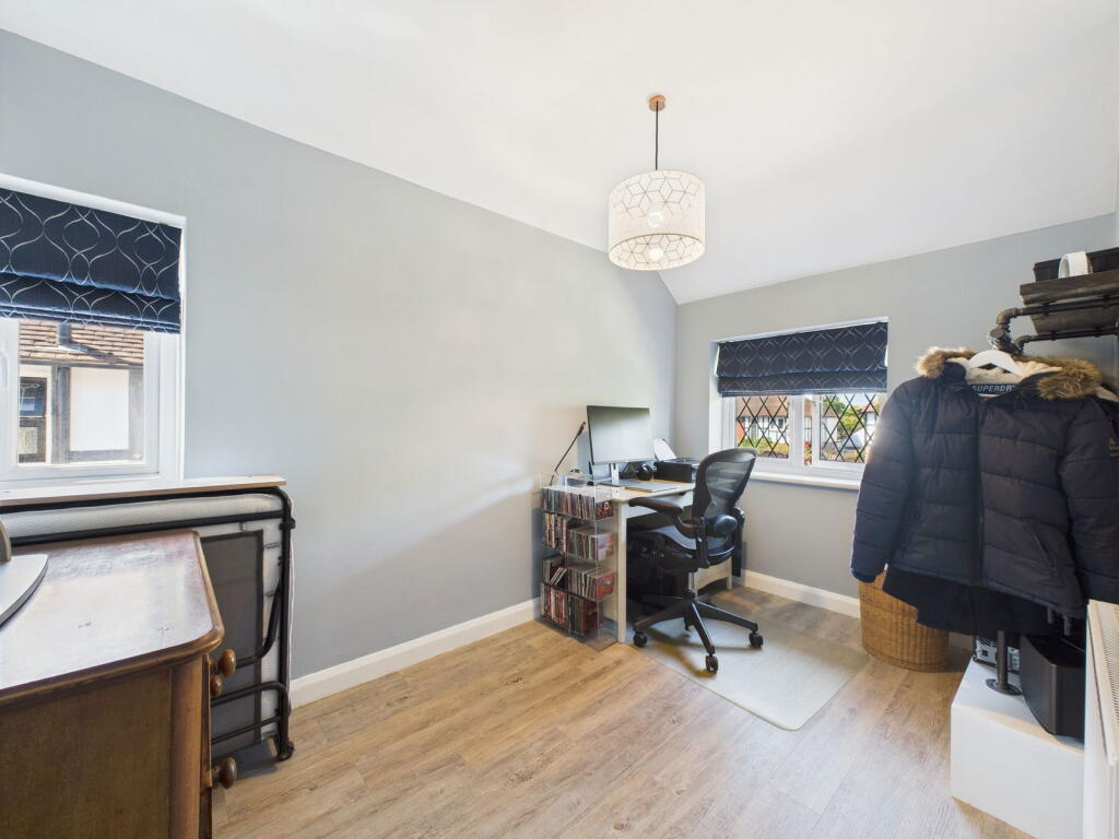 Additional image 15 of George V Avenue, Worthing, BN11