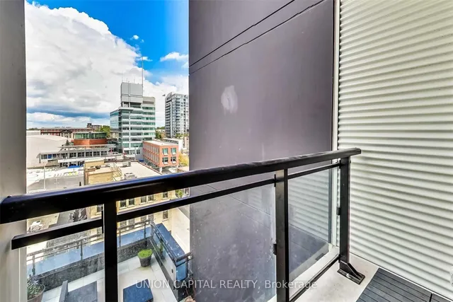 Additional image 30 of 60 Charles St Unit 801