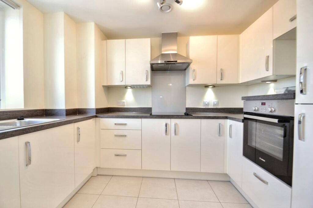 Additional image 4 of Broadstone