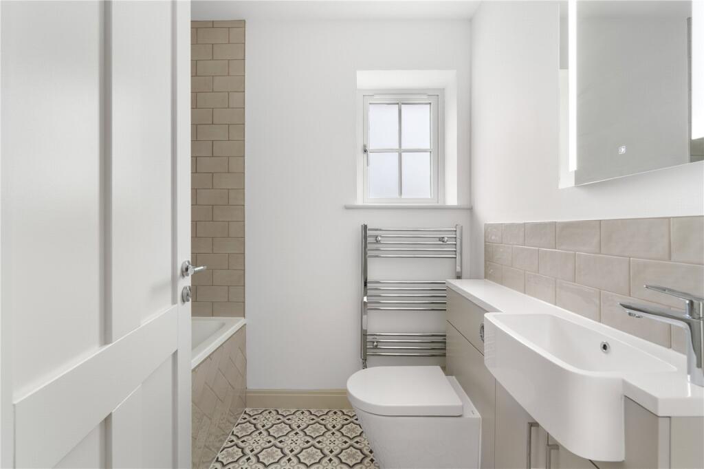 Additional image 8 of Christchurch Road, Ringwood, Hampshire, BH24