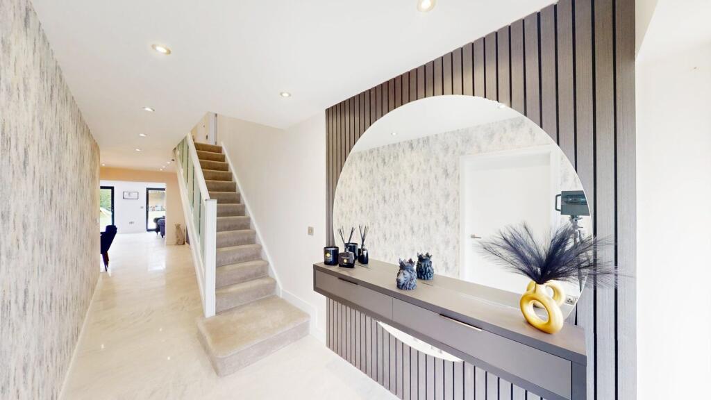 Additional image 2 of Bank Side, Westhoughton, BL5