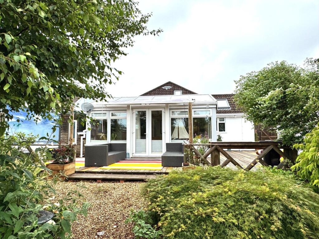 Additional image 2 of Wavendon Avenue Barton on Sea New Milton Hampshire BH25 7LS