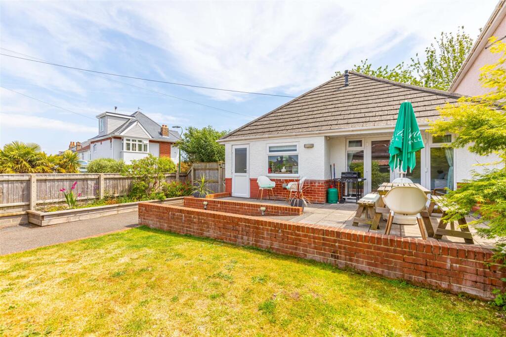 Additional image 4 of Spacious, Well presented, Level Access Bungalow in Elmsway