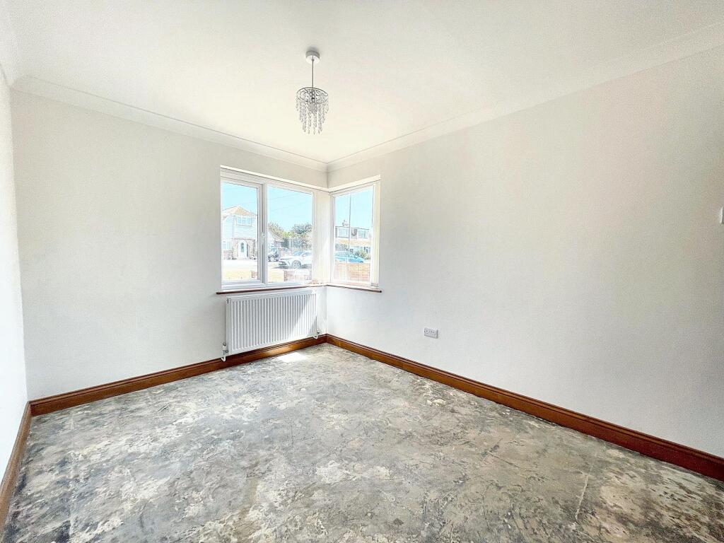 Additional image 10 of Central Avenue, Telscombe Cliffs, BN10 7NB