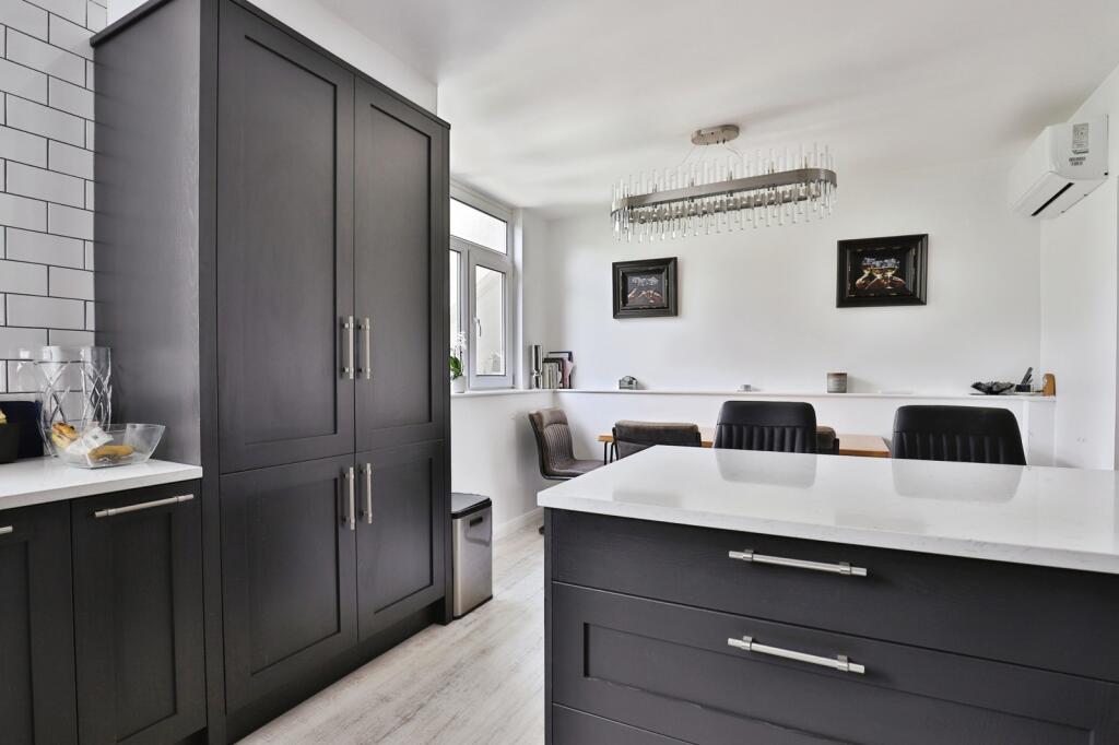 Additional image 6 of Admirals Walk, West Cliff Road, Bournemouth, Dorset, BH2