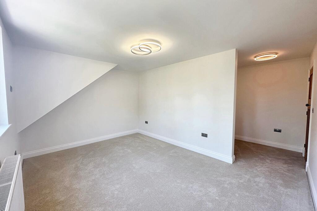 Additional image 13 of Verwood