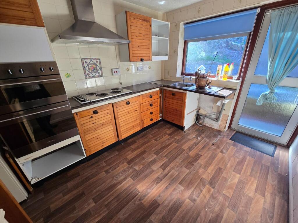 Additional image 3 of 24 Heapworth Avenue, Ramsbottom, BL0 9EH