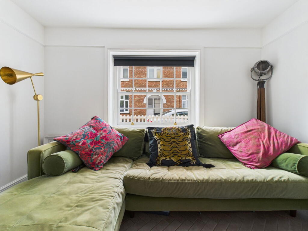 Additional image 10 of Alfred Place, Worthing BN11 3EP