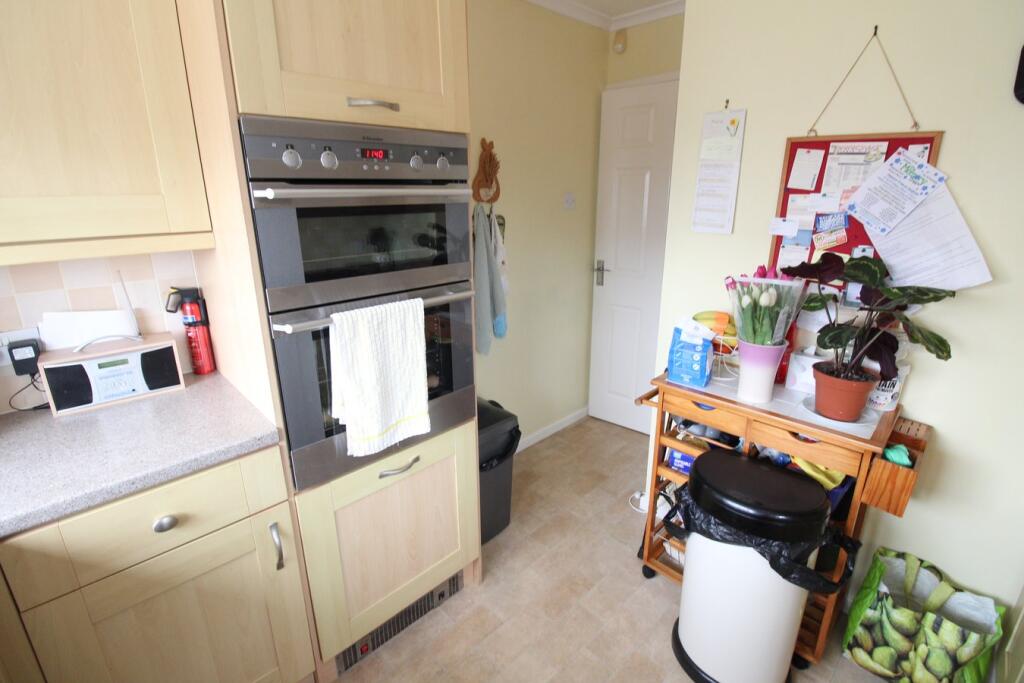 Additional image 4 of Dale View Road, Keighley, BD21