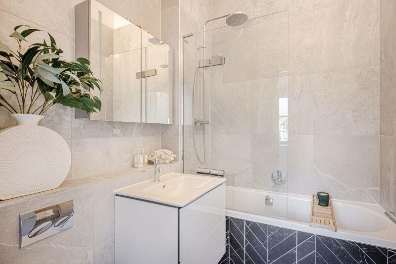 Additional image 16 of Essendon, Hertfordshire, AL9