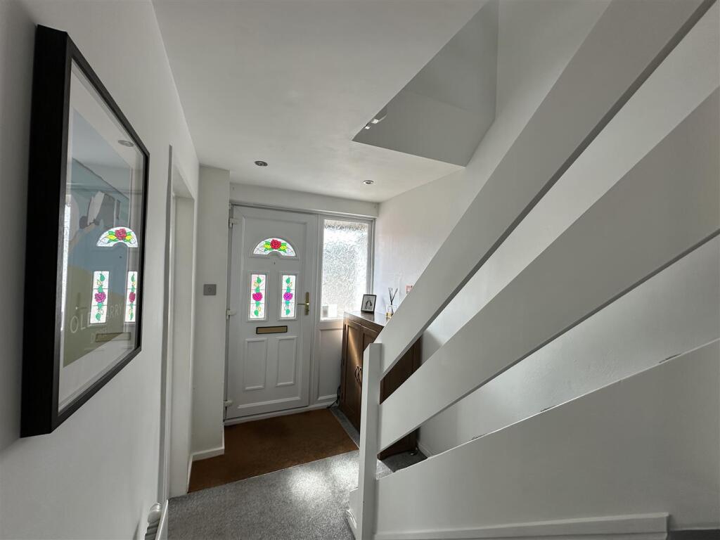 Additional image 4 of Evans Close, Wallisdown, Bournemouth