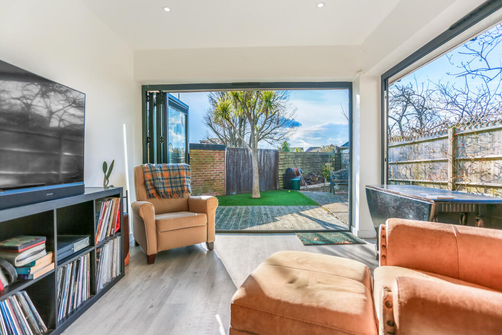 Additional image 13 of Sunnydale Close, Brighton, BN1