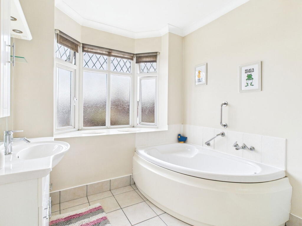 Additional image 16 of Cecilian Avenue, Worthing, BN14 8AU