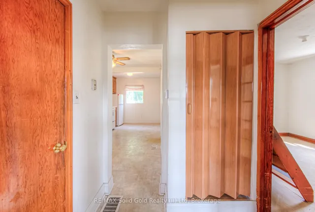 Additional image 21 of 48 Barbara Cres