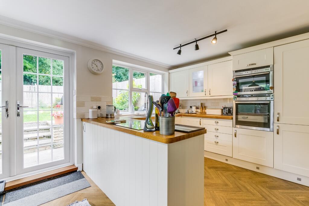 Additional image 8 of Picketts, Welwyn Garden City, Hertfordshire, AL8 7HJ