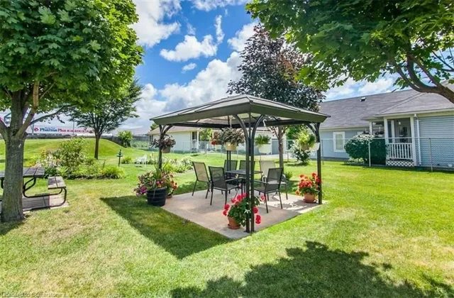 Additional image 29 of 24 Midland Dr Unit 303