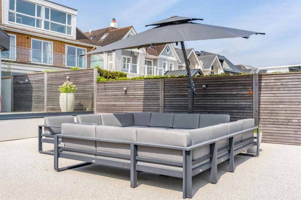 Additional image 14 of Elms Avenue, Lilliput