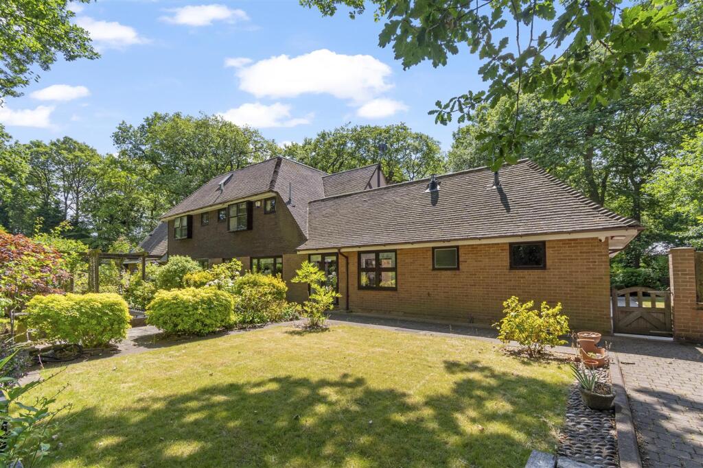 Additional image 47 of Endwood Drive, Little Aston Park