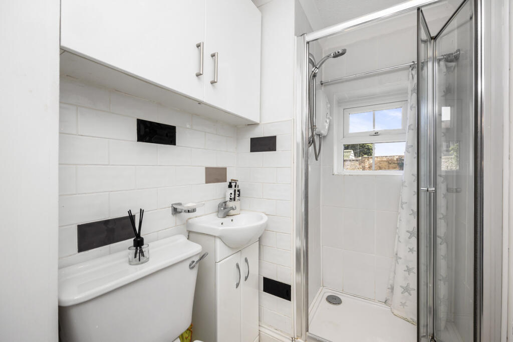 Additional image 15 of Wallace Avenue, Worthing, BN11