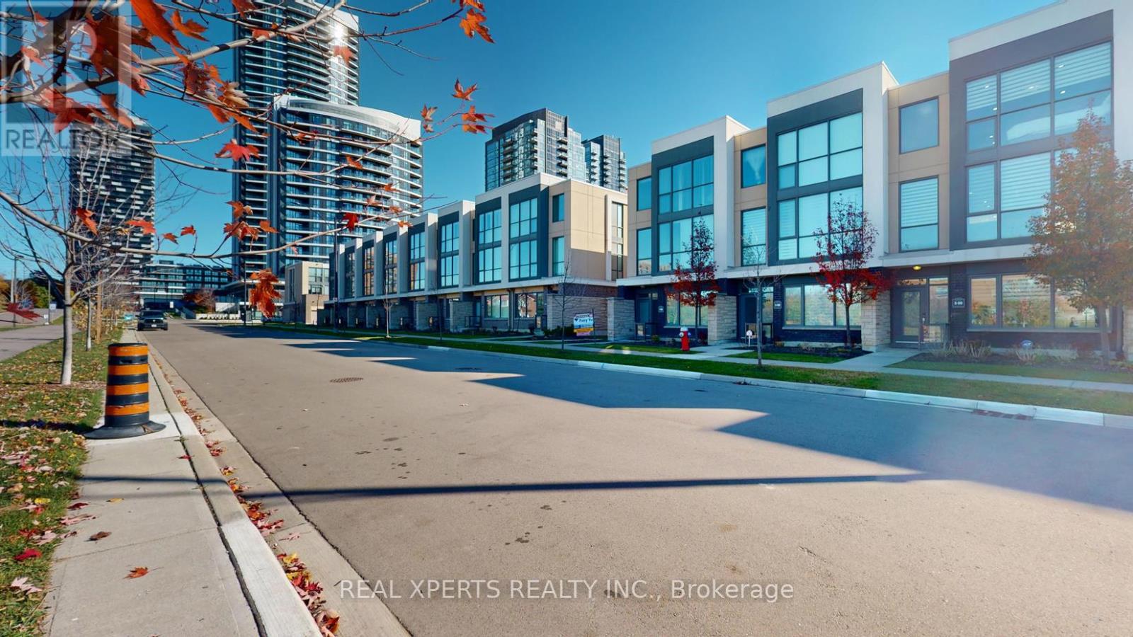 3 - 90 LITTLE CREEK ROAD|Mississauga (Hurontario), Ontario L5R0E9