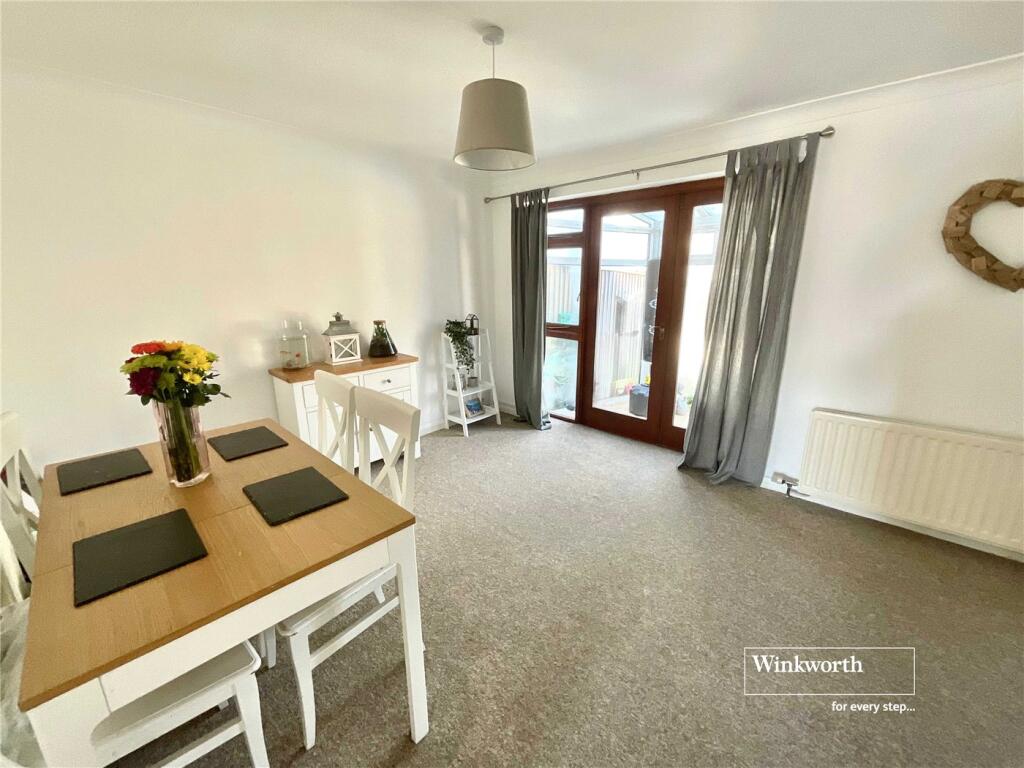 Additional image 16 of Norris Gardens, New Milton, Hampshire, BH25