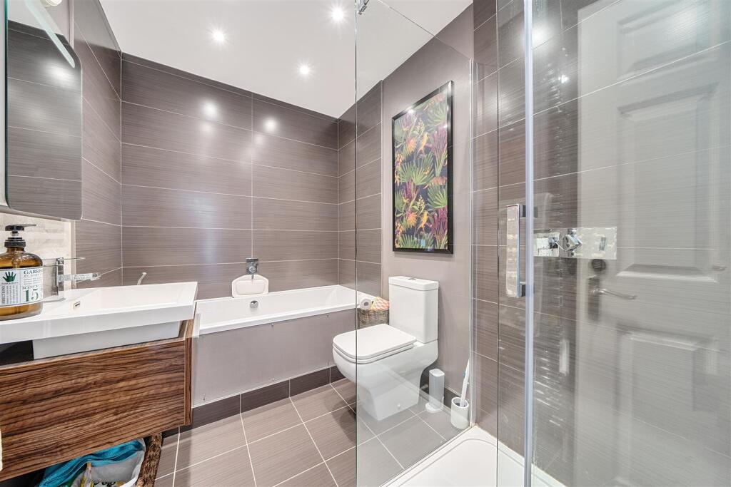 Additional image 8 of Tower House Gardens, Arundel