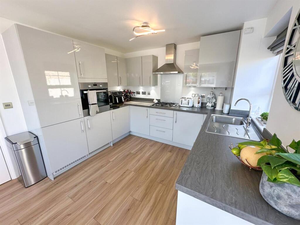 Additional image 23 of Stephenson Drive, Silsden,