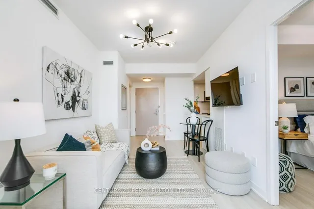 Additional image 8 of 500 Wilson Ave Unit 701