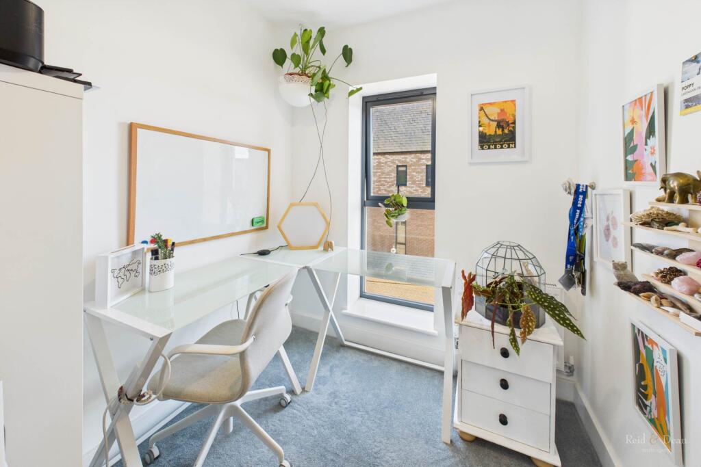 Additional image 17 of Macauley Drive, Eastbourne