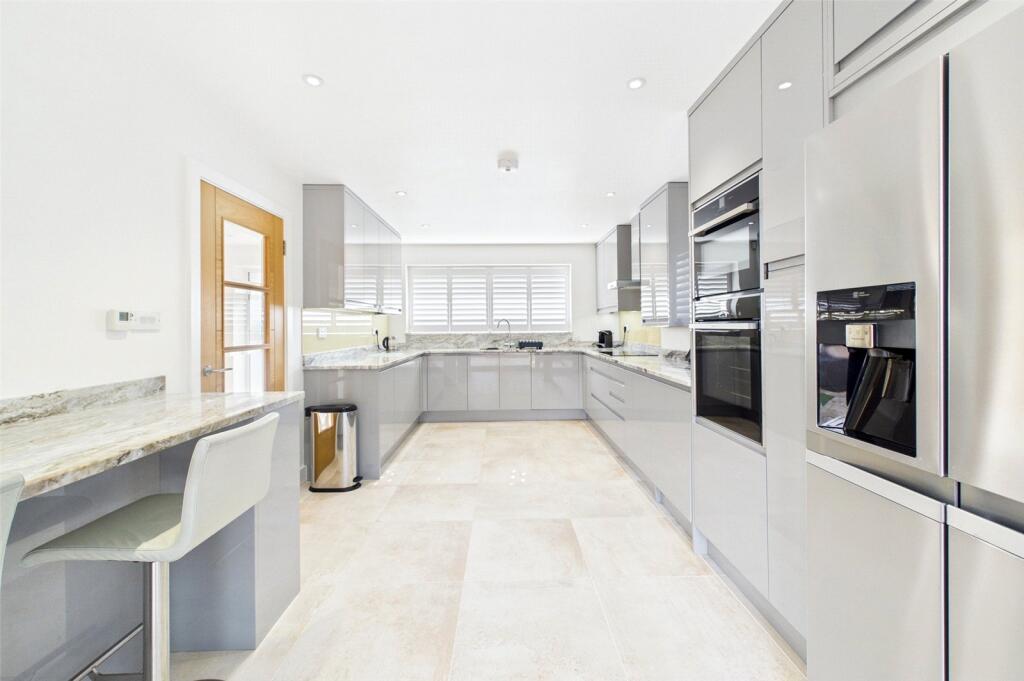 Additional image 8 of Silver Glade, Tuckton Close, Southbourne, Dorset, BH6