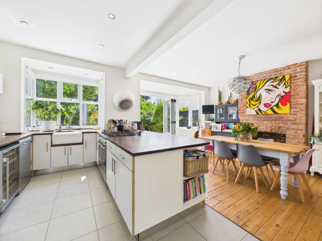 Additional image 3 of Rugby Road, Worthing, BN11