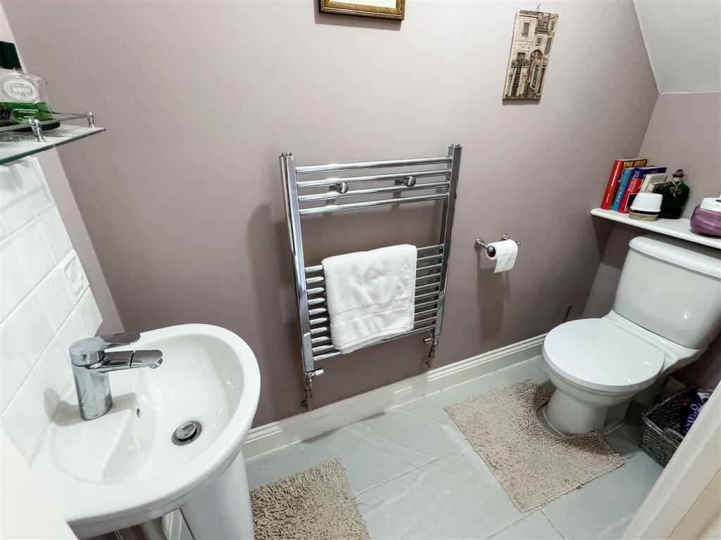 Additional image 18 of Linnet Close, Littlehampton