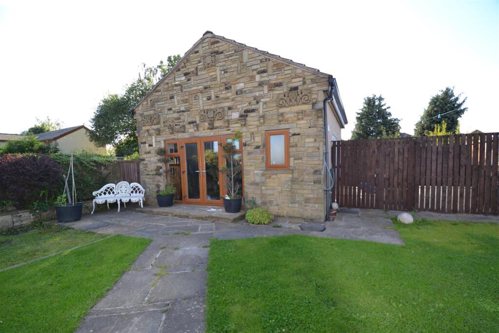 Additional image 21 of Cutler Heights Lane, Bradford