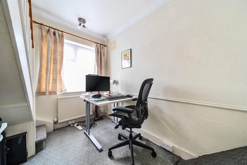 Additional image 15 of Sadleir Road, St. Albans