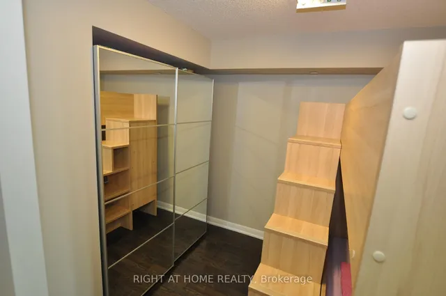 Additional image 8 of 205 Sherway Gardens Rd Unit 1511