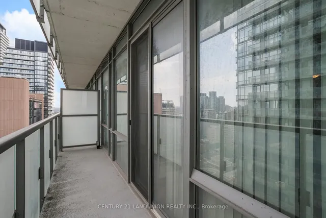 Additional image 13 of 38 Grenville St Unit 2801