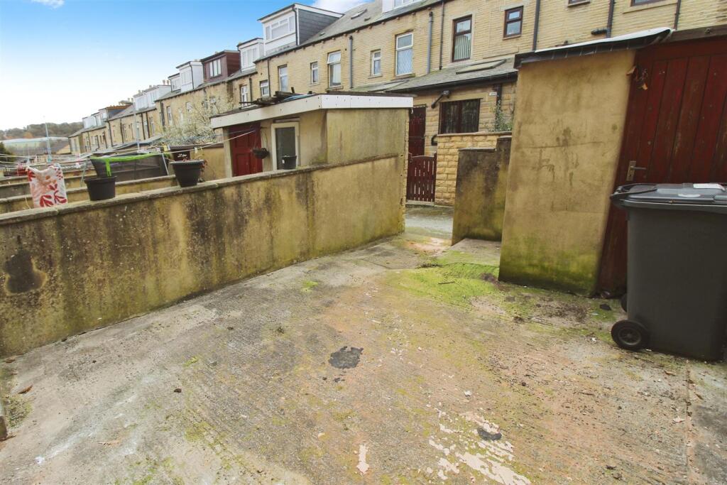 Additional image 12 of St. Stephens Road, Bradford, BD5 7EY