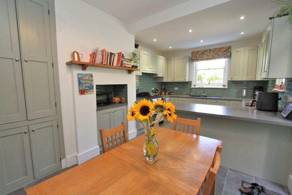 Additional image 7 of Gore Park Avenue, Eastbourne