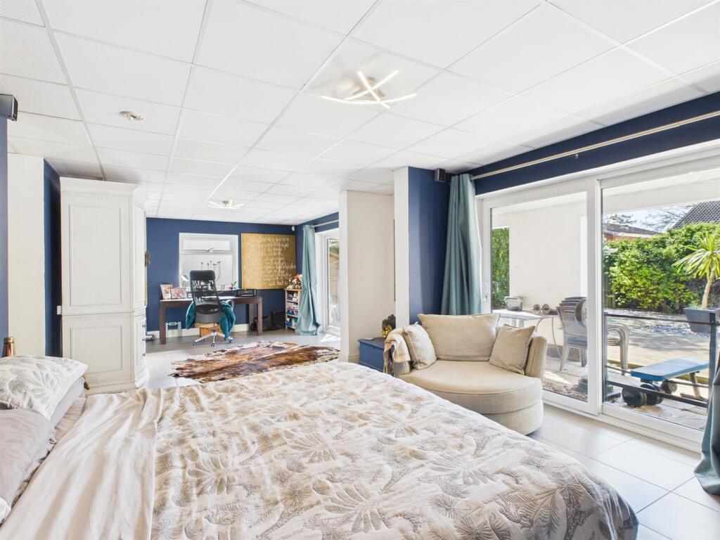 Additional image 8 of The Compts, Peacehaven