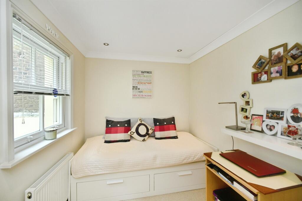 Additional image 13 of Eastern Terrace Mews, Brighton