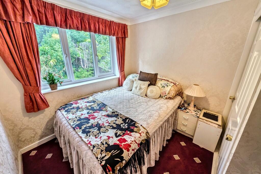 Additional image 9 of Queens Park Avenue