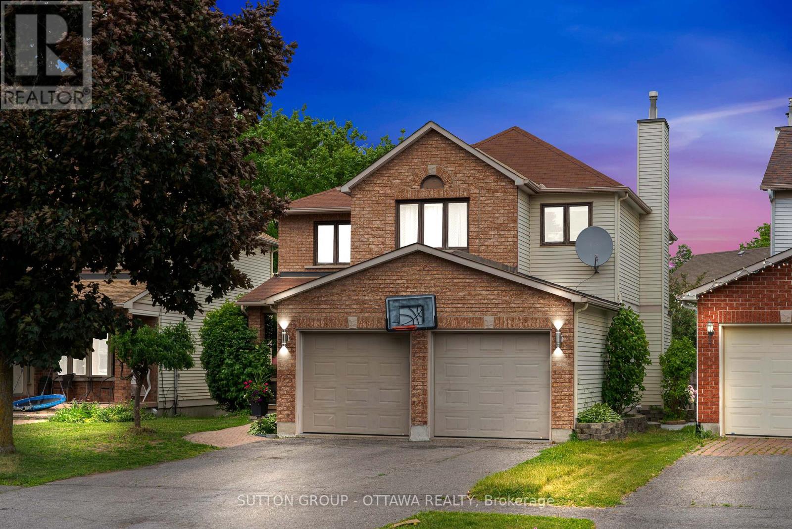 2163 JOHNSTON ROAD|Ottawa, Ontario K1G5K2