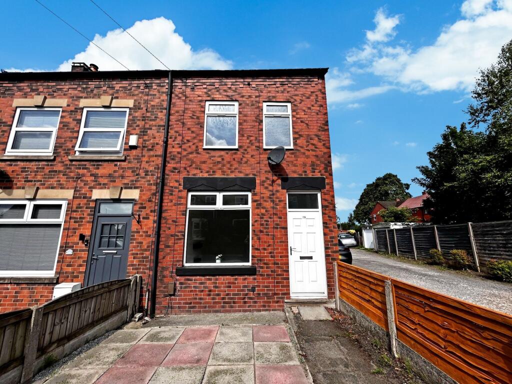 Leigh Road, Westhoughton, BL5