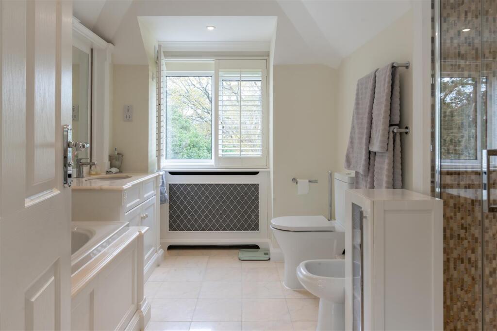 Additional image 13 of Nairn Road, Canford Cliffs