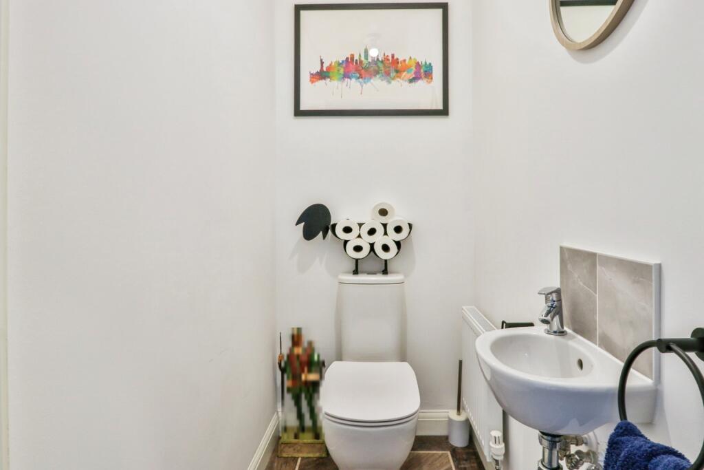 Additional image 11 of Edmund Crescent, BEARWOOD, Bournemouth, Dorset, BH11