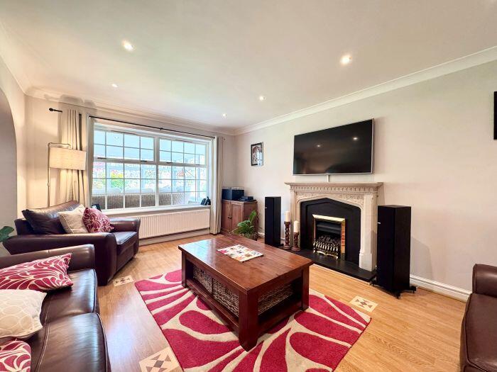 Additional image 4 of 1 The Grange, Westhoughton, BL5 2DQ