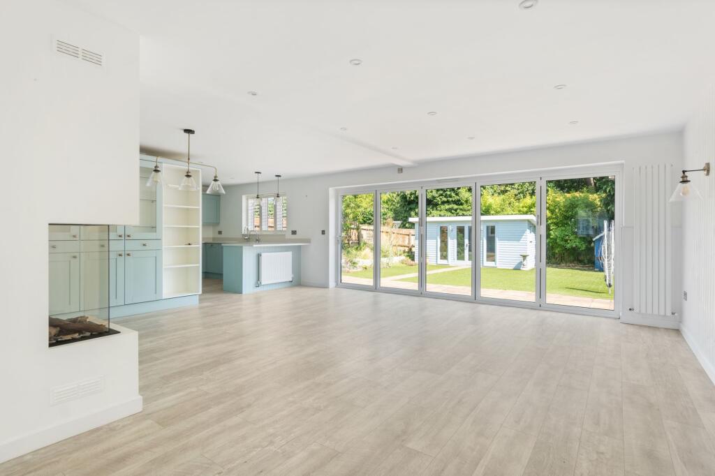 Additional image 15 of River Way, Christchurch, BH23